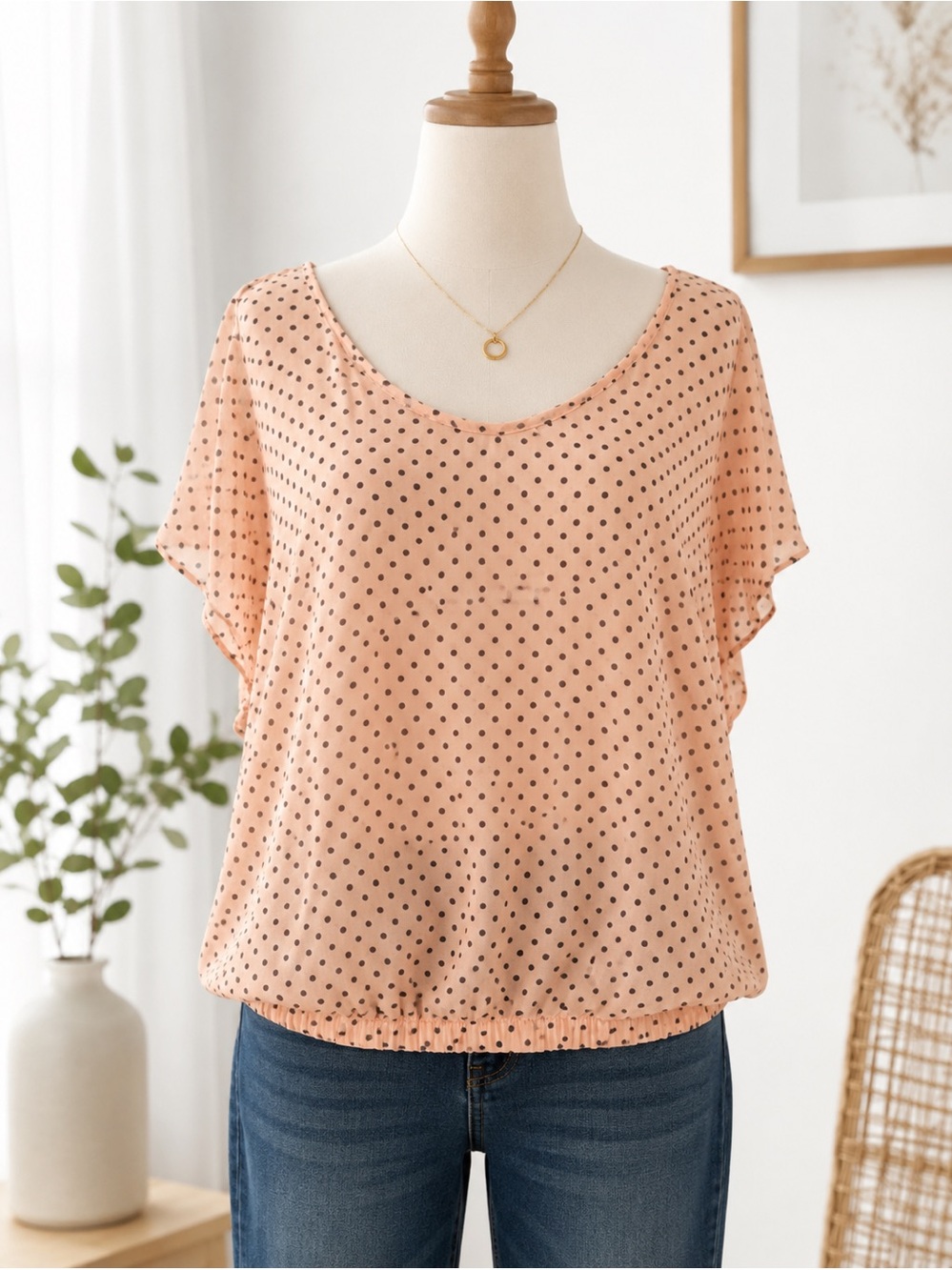 Torrid Peach Polka Dot Chiffon Blouse | Size 4 (4X) | Keyhole Back